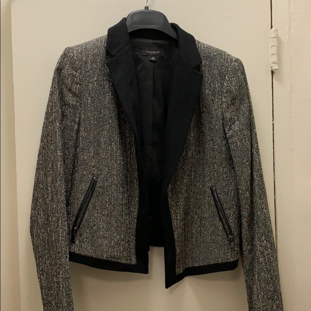 Tweed cropped open blazer with zipper pocket